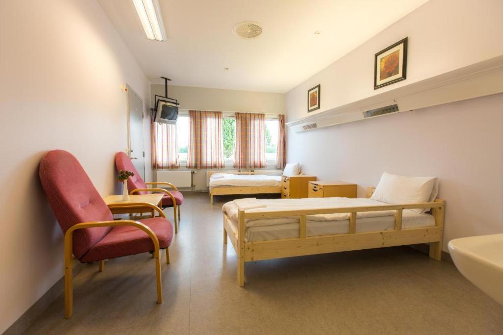 Stensby Hostel Eidsvoll Exterior photo